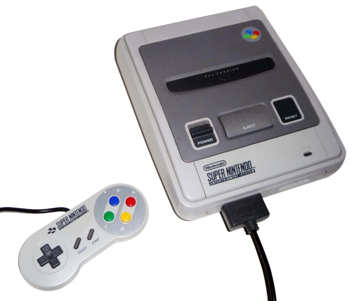 Super Nintendo Entertainment (SNES) Console - Computing History